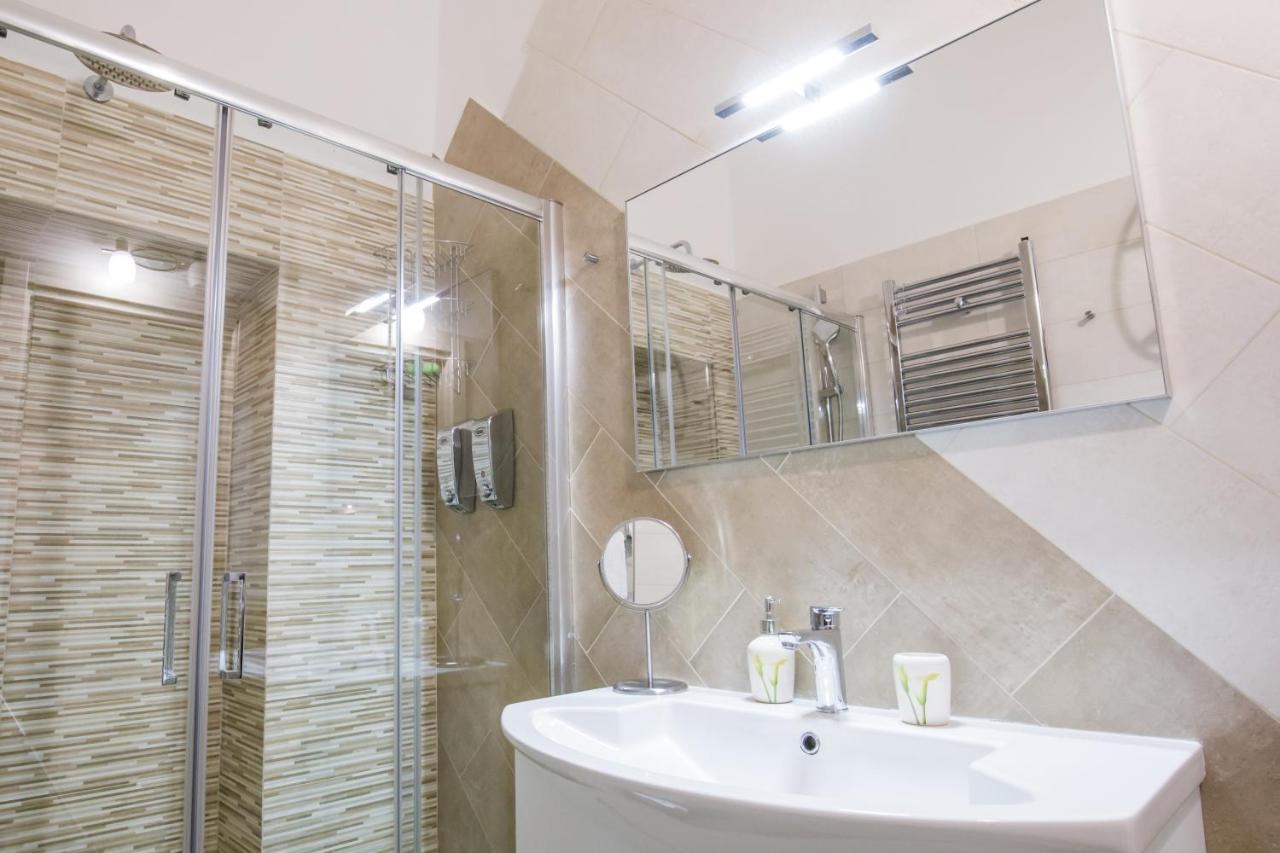 Parthenope Suite Rooms Naples Luaran gambar
