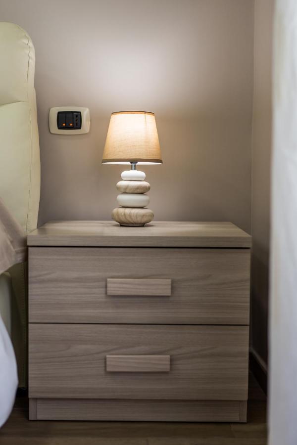 Parthenope Suite Rooms Naples Luaran gambar