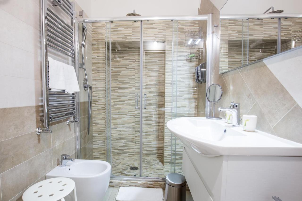 Parthenope Suite Rooms Naples Luaran gambar